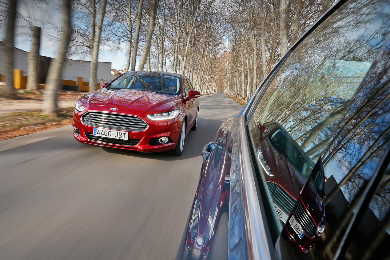 Comparativa: Ford Mondeo 2.0 TDCi vs VW Passat 2.0 TDI DSG