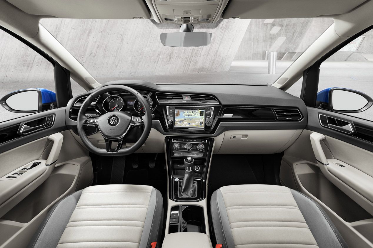 Volkswagen Touran 2015, desde 21.500 euros