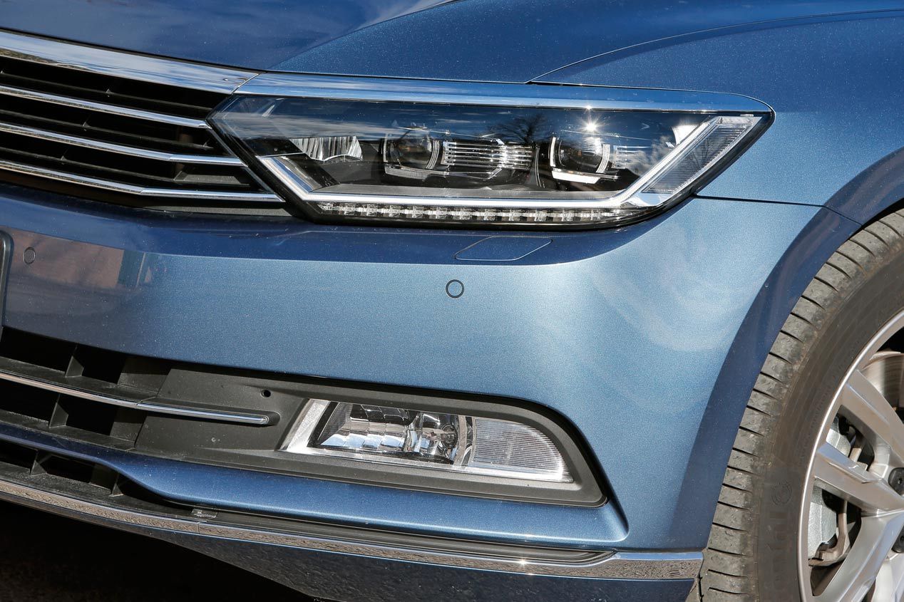 Comparativa: Ford Mondeo 2.0 TDCi vs VW Passat 2.0 TDI DSG