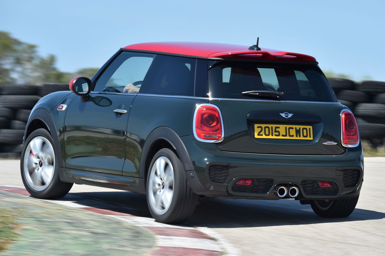Contacto: Mini John Cooper Works, ¡cañonazo!