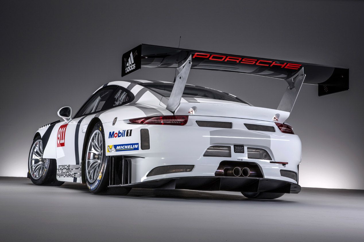 Porsche 911 GT3 R 2015