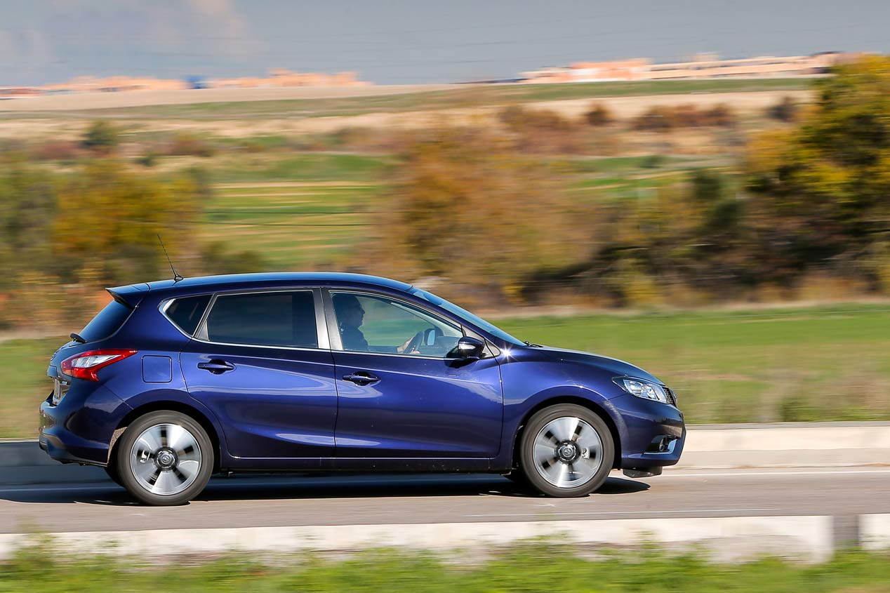 Comparativa: Nissan Pulsar dCi 110 vs Toyota Auris 120D, versátiles