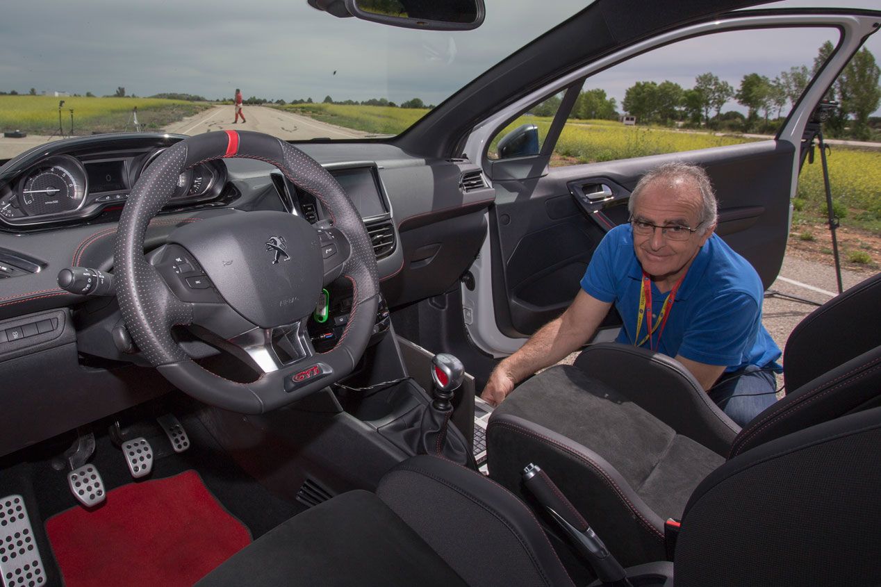 Opel Corsa OPC vs Peugeot 208 GTI 30th, en vídeo