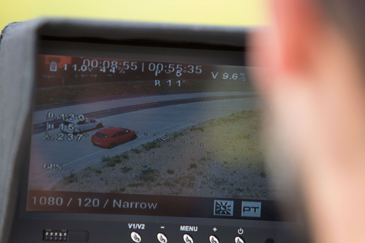 Opel Corsa OPC vs Peugeot 208 GTI 30th, en vídeo