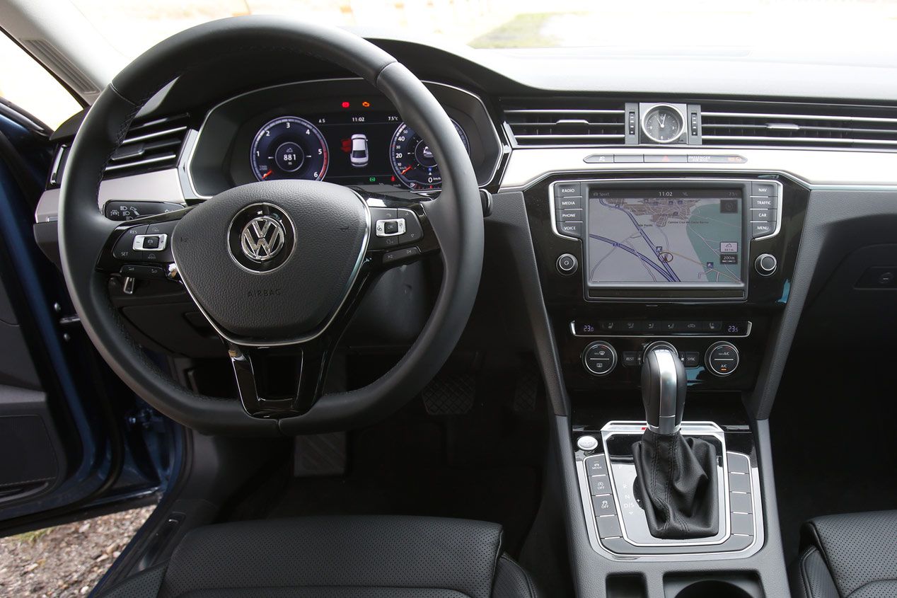 Comparativa: VW Passat 2.0 TDi BiT 4Motion DSG vs Volvo S80 D5 AWD Aut.