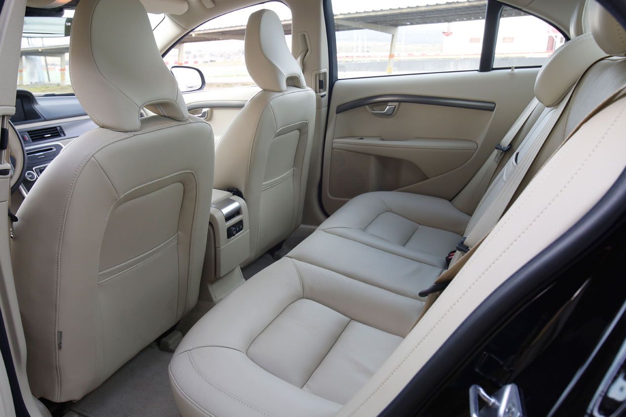 Comparativa: VW Passat 2.0 TDi BiT 4Motion DSG vs Volvo S80 D5 AWD Aut.