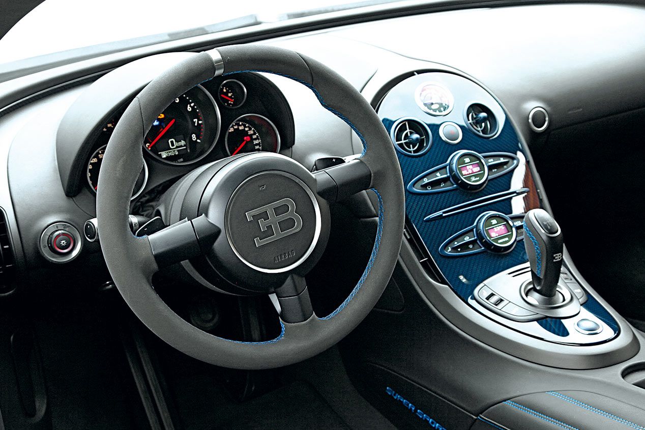 Comparativa: Bugatti Veyron Super Sport vs Ferrari LaFerrari y Porsche 918 Spyder, trío de ases