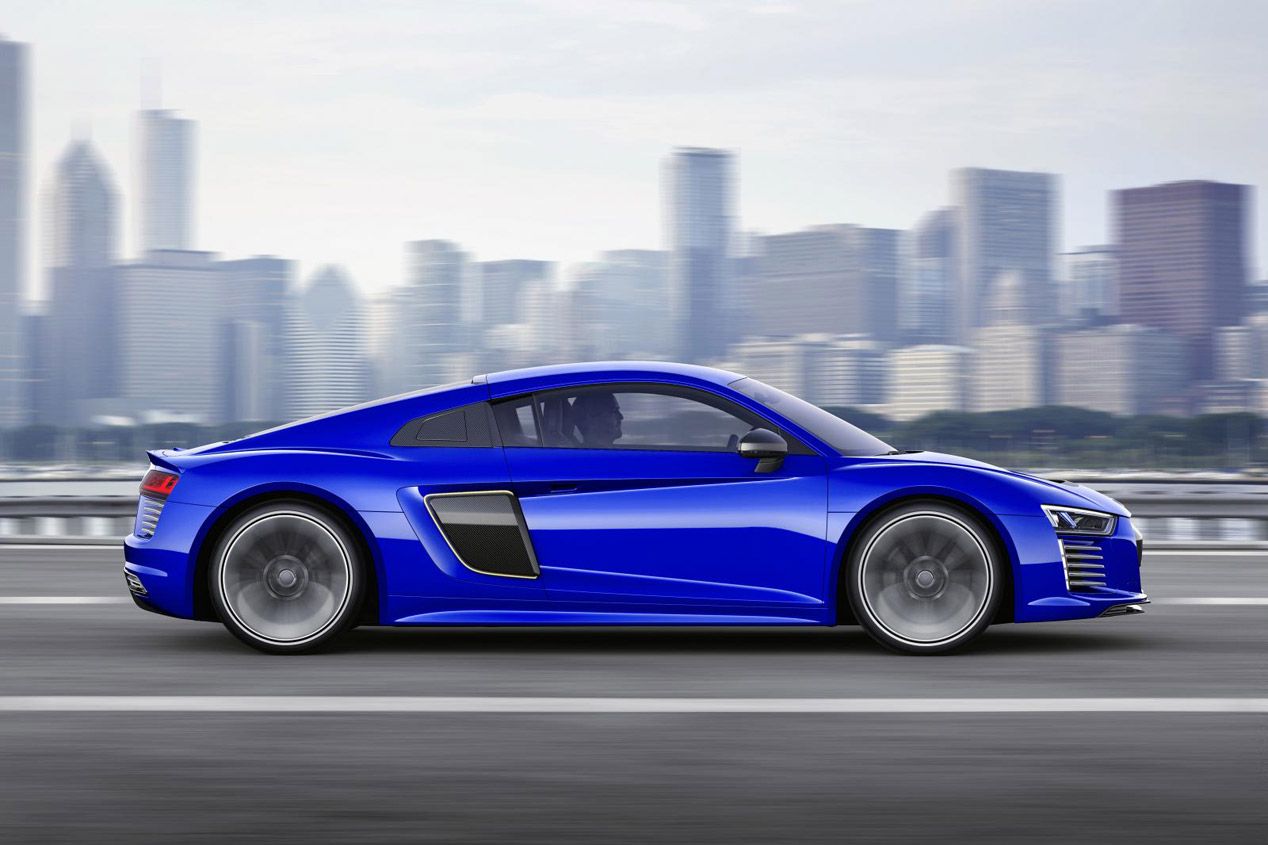 Audi R8 e-tron piloted driving concept