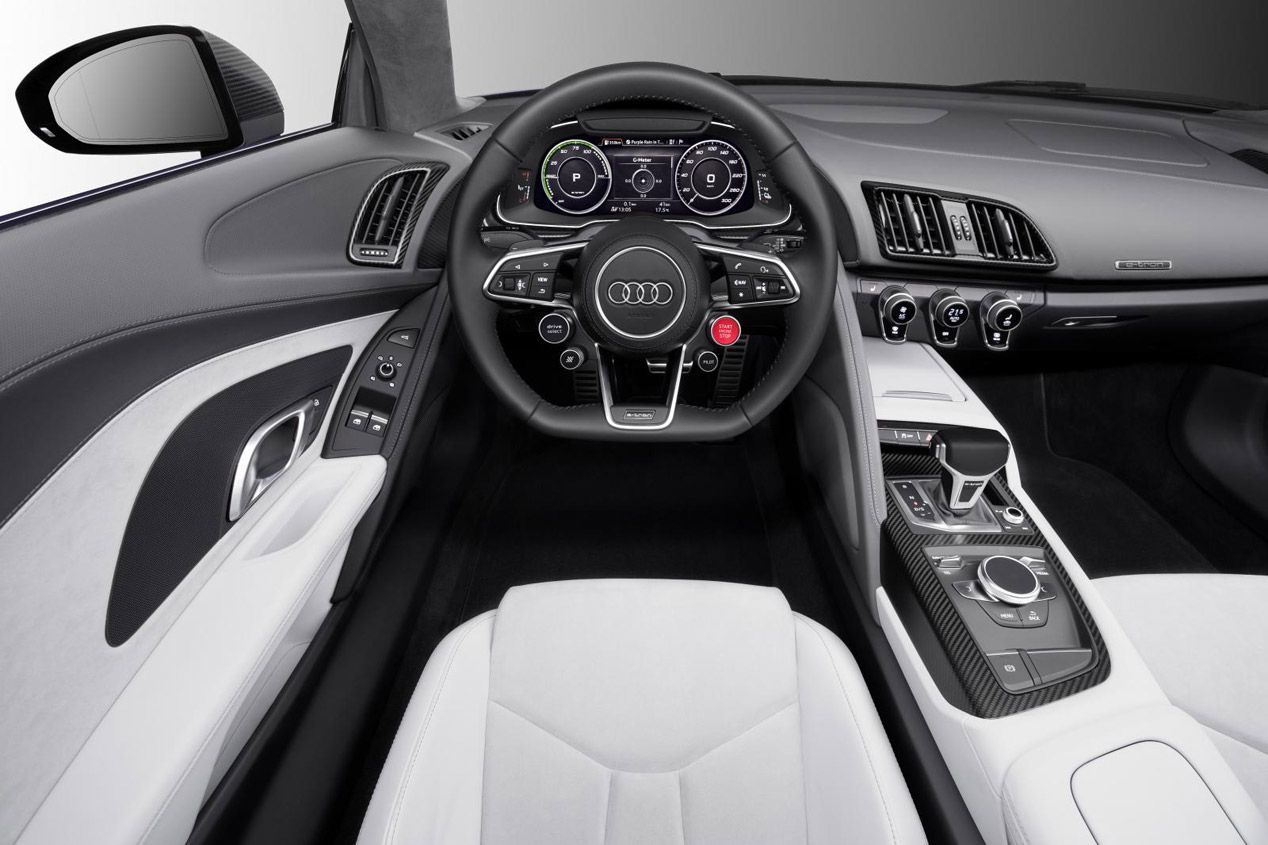 Audi R8 e-tron piloted driving concept