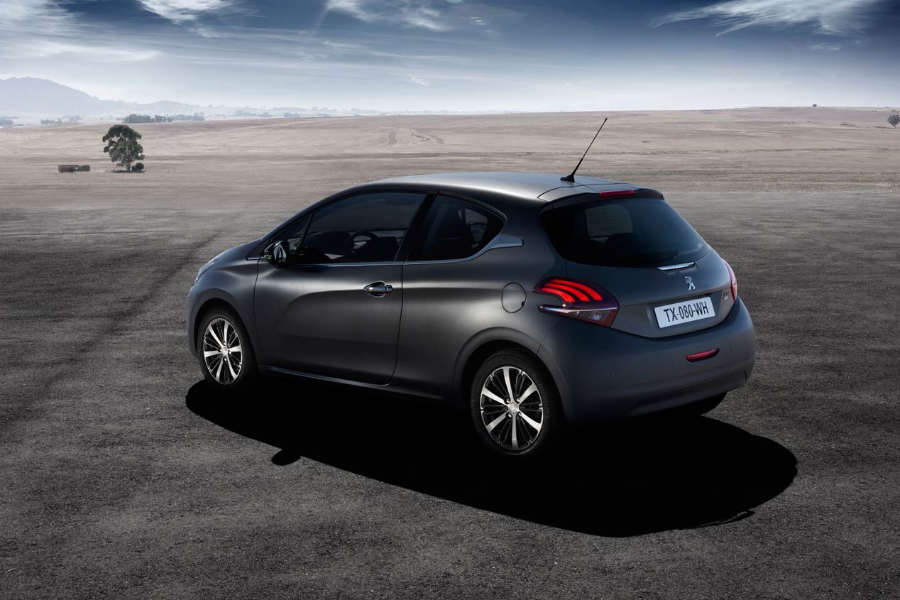 Contacto: Peugeot 208 2015, más agresivo y moderno