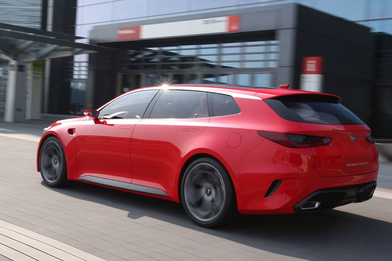 Primera prueba: Kia Sportspace, familiar futurista