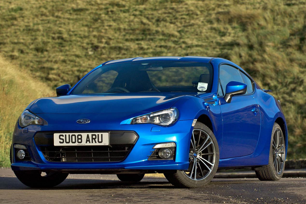 Los 5 coches más baratos que te dan más alegrías al volante