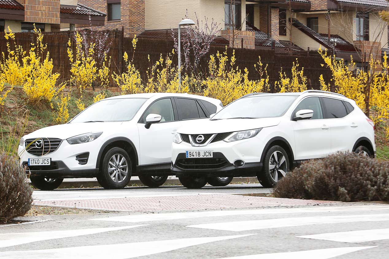 Comparativa: Mazda CX-5 2.0 Skyactiv-G vs Nissan Qashqai 1.6 DIG-T