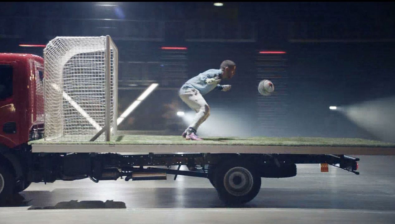 Así se rodó el 'Truckerball', el nuevo anuncio futbolero de Nissan