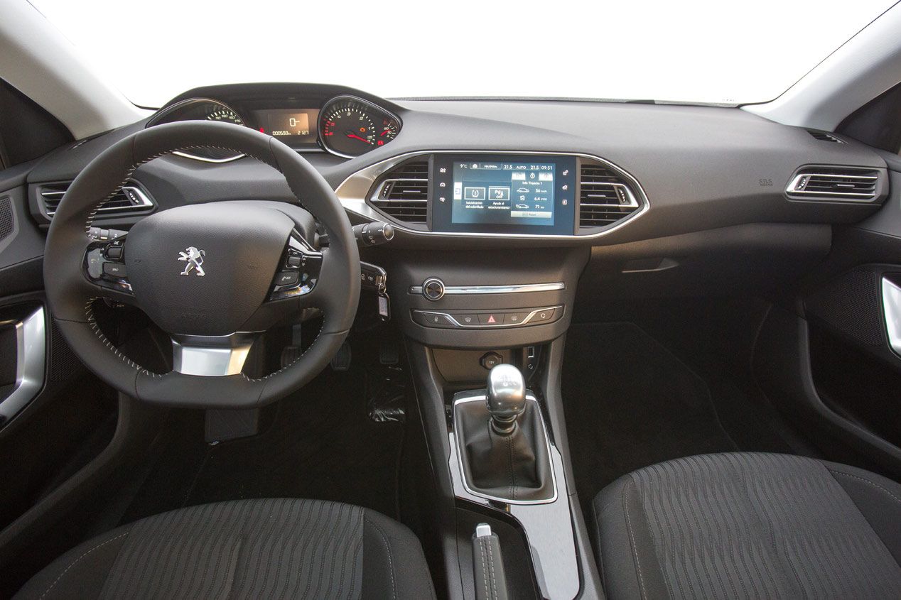 Comparativa: Honda Civic 1.6 i-DTEC vs Opel Astra 1.6 CDTi y Peugeot 308 1.6 BlueHDI