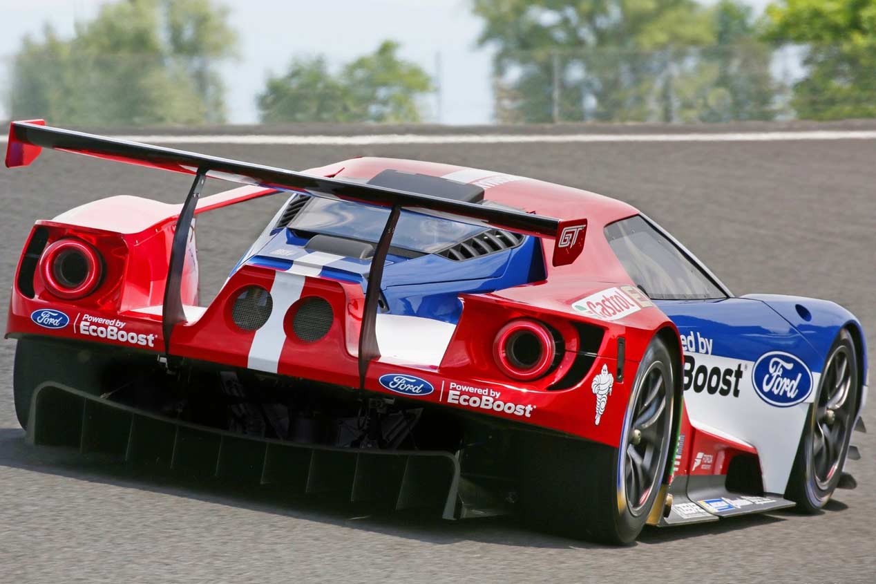 Ford GT Le Mans Racecar 2016