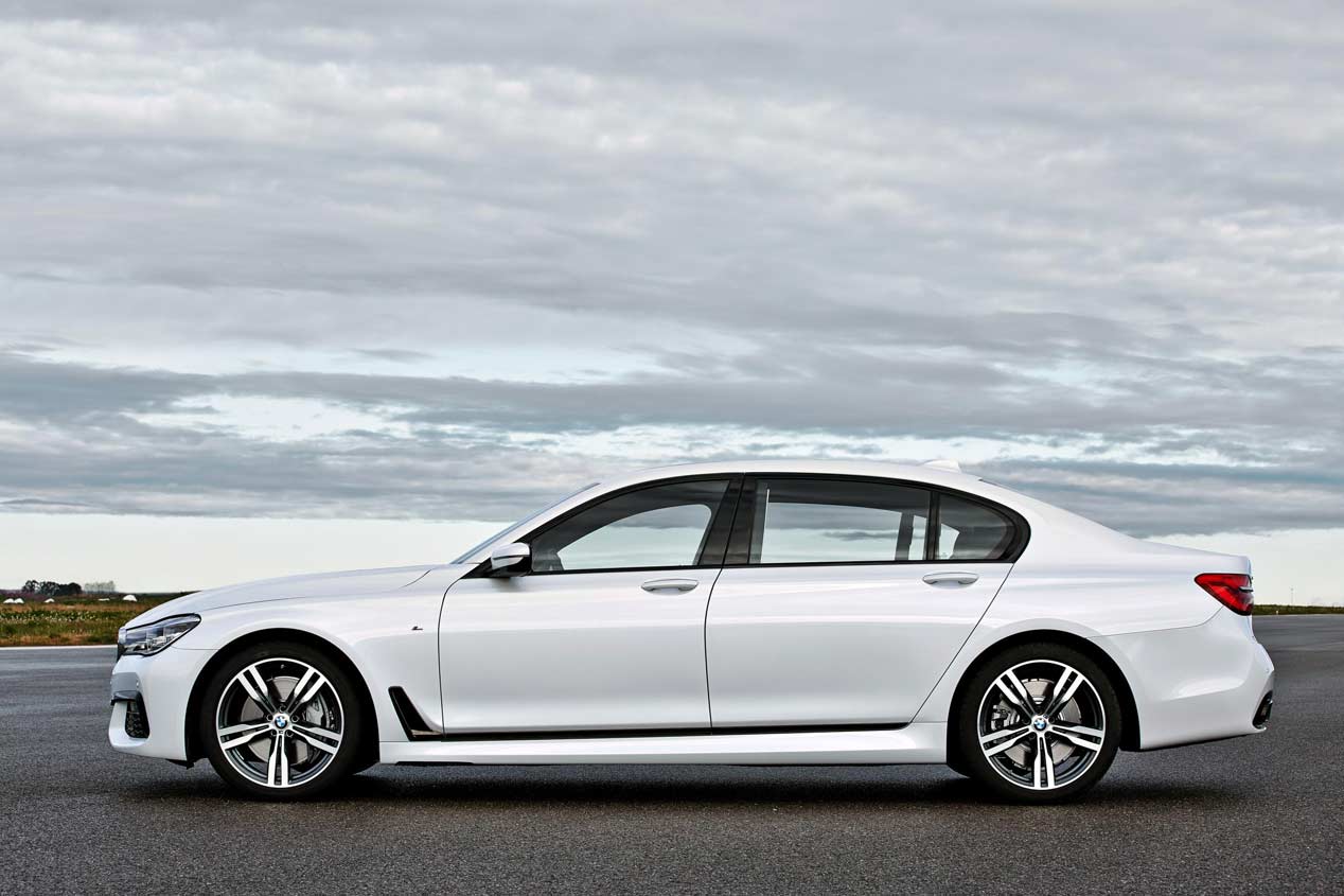 BMW Serie 7 2015 con pack M