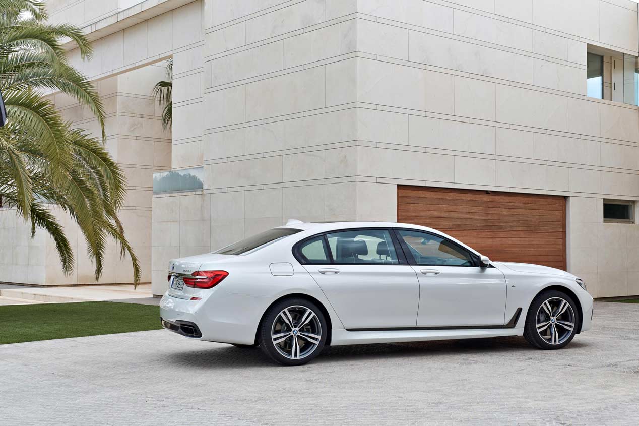 BMW Serie 7 2015 con pack M