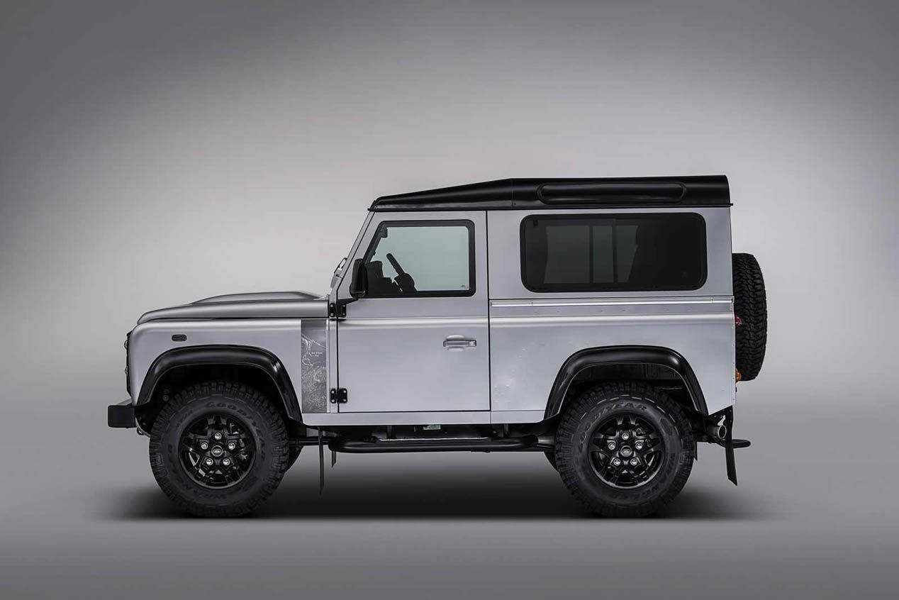 Land Rover Defender ‘dos millones’, subastado por una buena causa