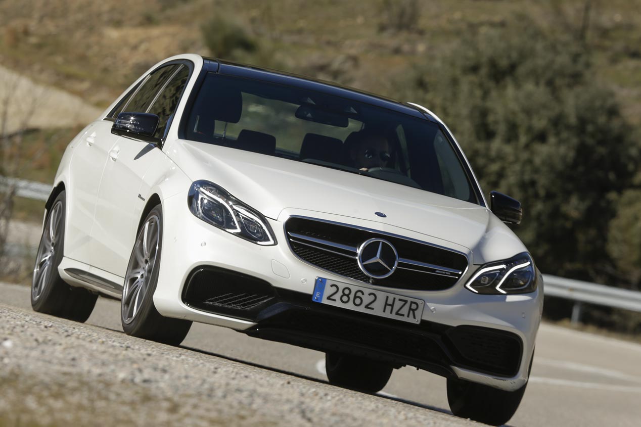 Prueba: Mercedes E63 AMG 557 4Matic, locomotora AMG
