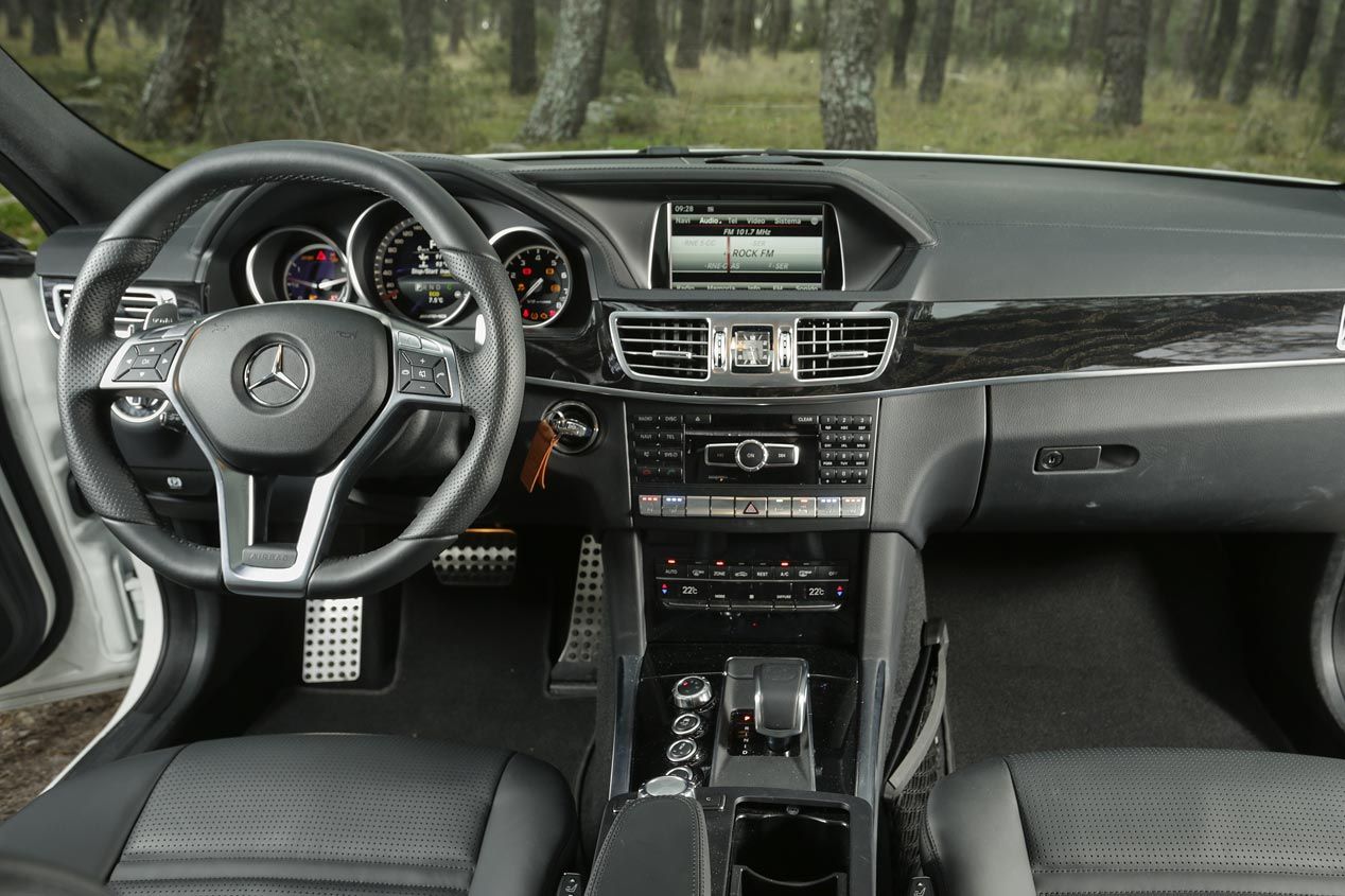 Prueba: Mercedes E63 AMG 557 4Matic, locomotora AMG