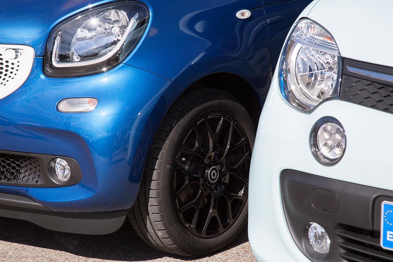 Comparativa: Renault Twingo 1.0 vs Smart Forfour 1.0