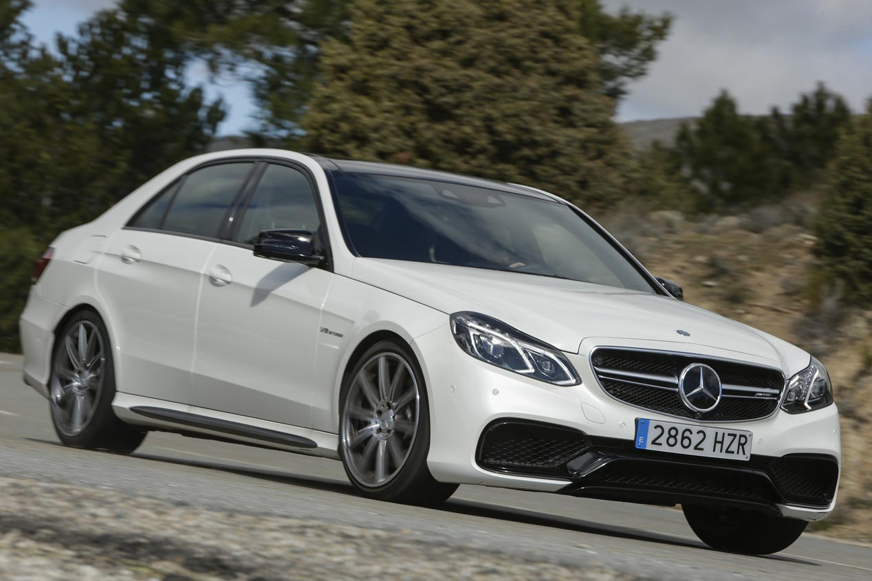 Prueba: Mercedes E63 AMG 557 4Matic, locomotora AMG
