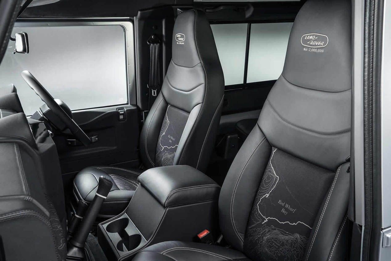 Land Rover Defender ‘dos millones’, subastado por una buena causa