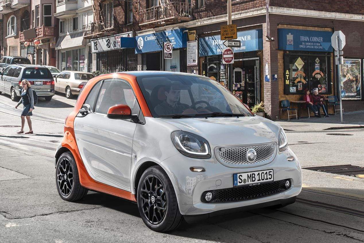 5 coches diferentes: los 'rara avis' del mercado