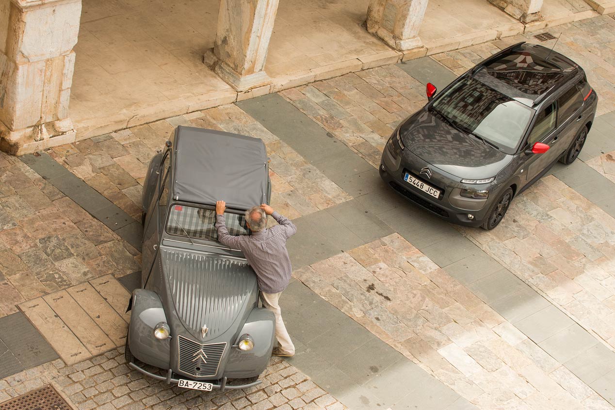 Citroën 2CV y C4 Cactus, vidas paralelas