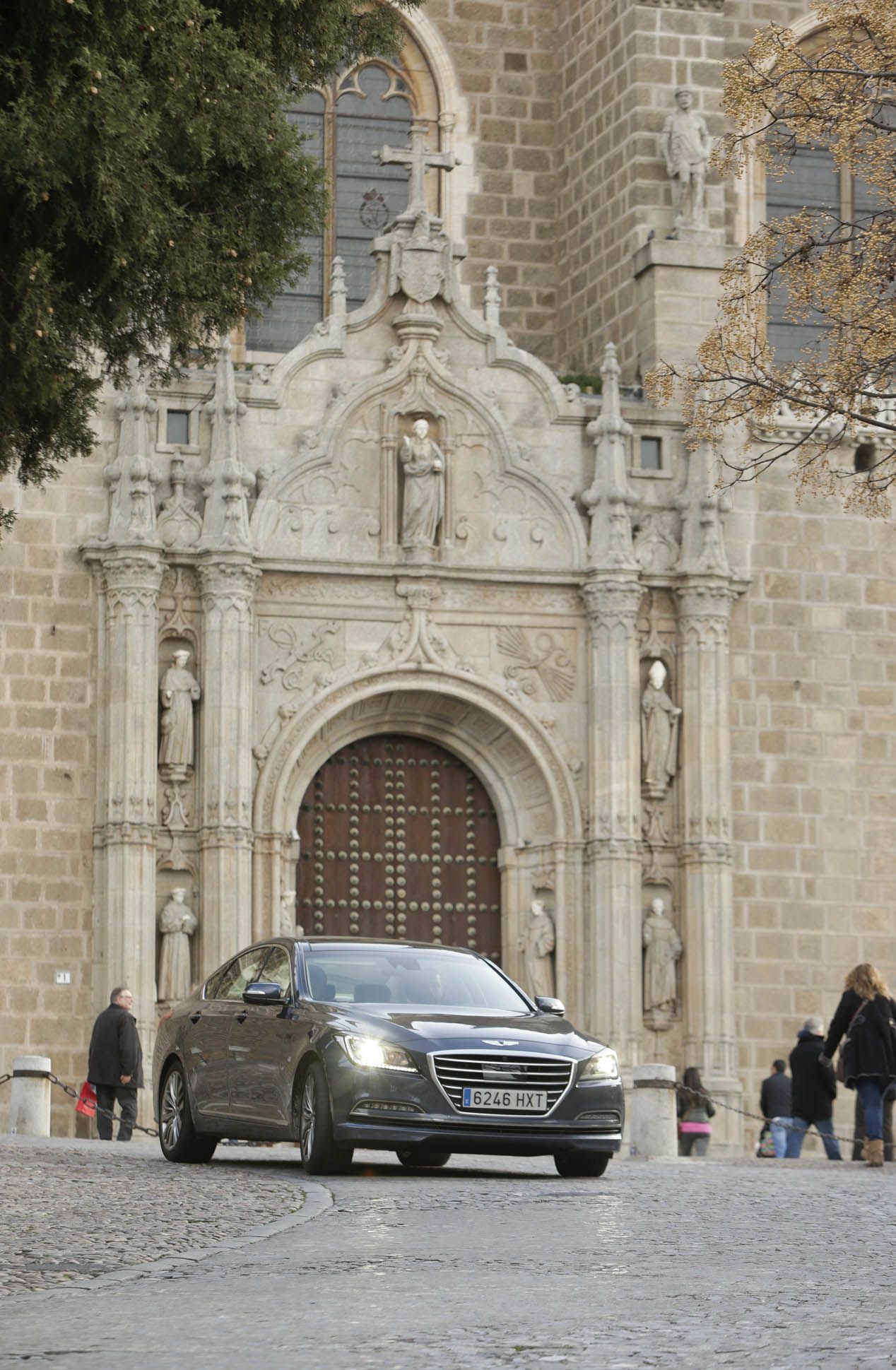 Hyundai Genesis Sedán 3.8 GDI V6, 'Lord Confort'
