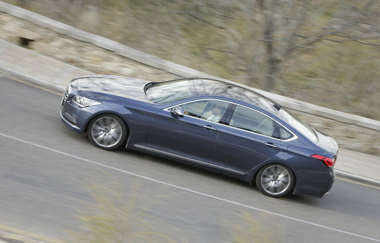 Hyundai Genesis Sedán 3.8 GDI V6, 'Lord Confort'