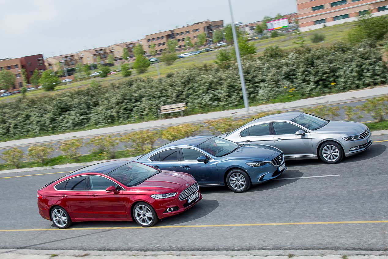 Comparativa: Ford Mondeo 1.5 EcoBoost 160, Mazda 6 2.0 Skyactiv, VW Passat 1.4 TSI ACT 150