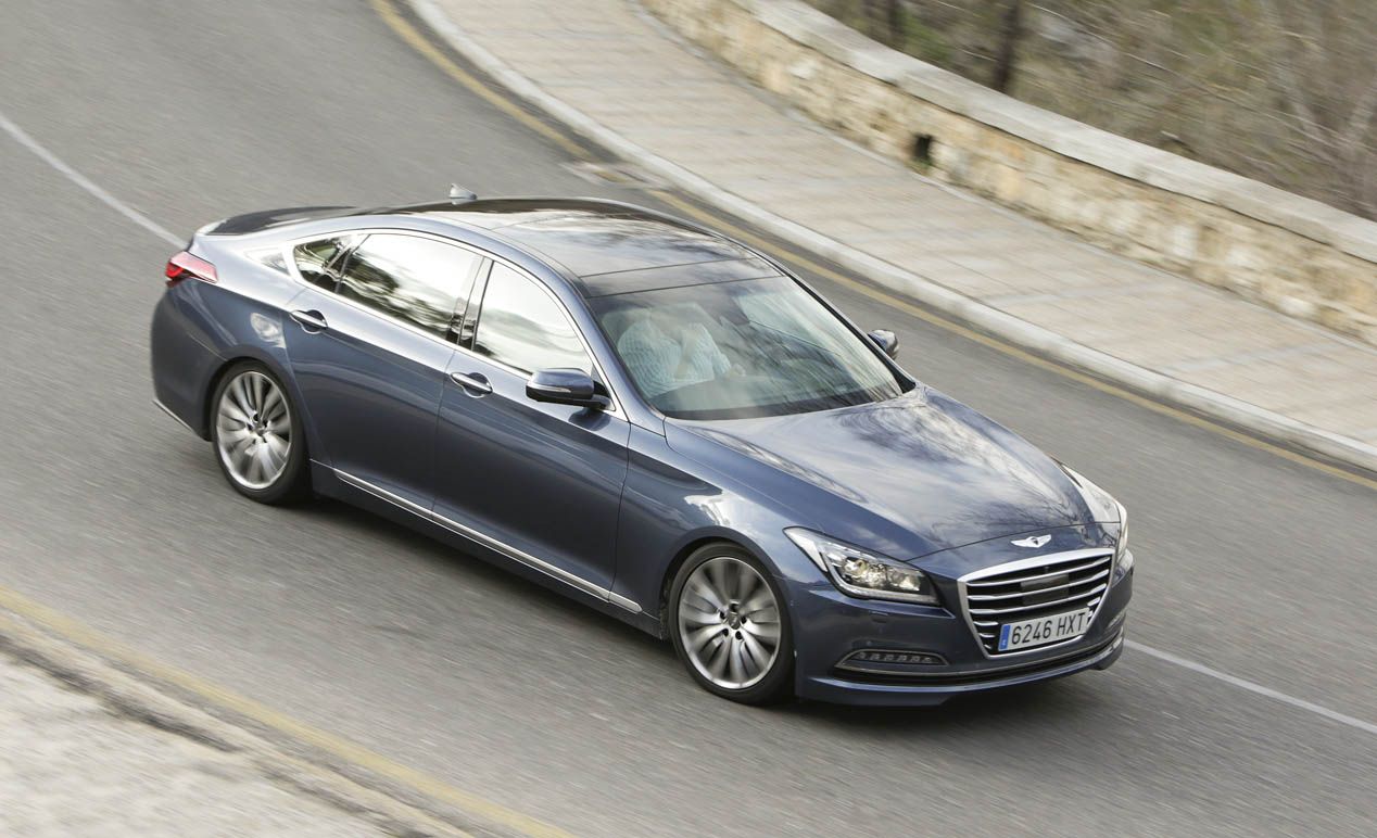 Hyundai Genesis Sedán 3.8 GDI V6, 'Lord Confort'