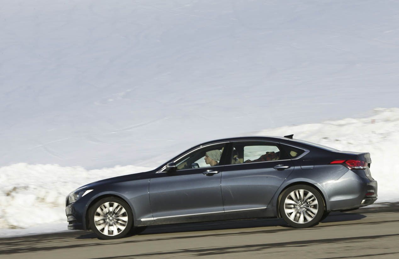 Hyundai Genesis Sedán 3.8 GDI V6, 'Lord Confort'