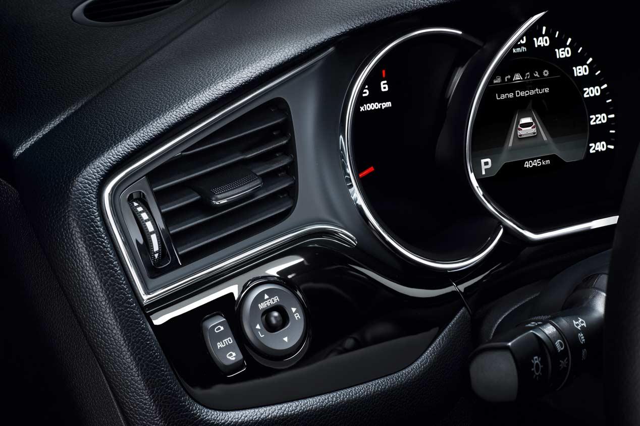 Kia Cee'd 2016, profunda actualización