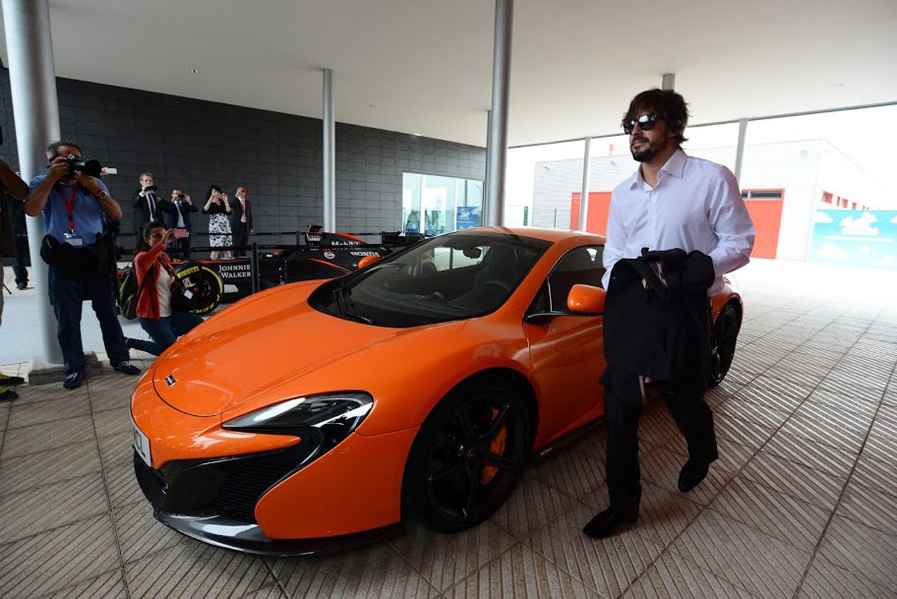 El museo-circuito de Fernando Alonso en Oviedo abre sus puertas