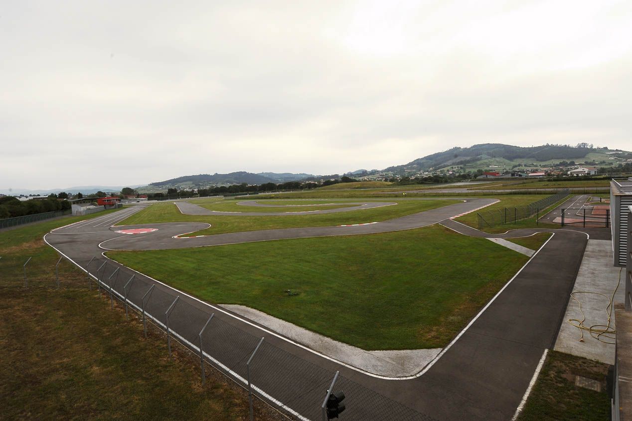El museo-circuito de Fernando Alonso en Oviedo abre sus puertas