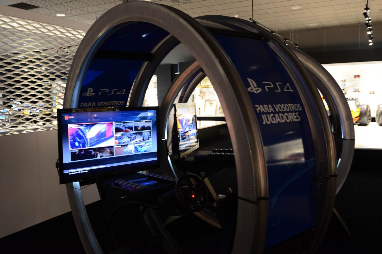 El museo-circuito de Fernando Alonso en Oviedo abre sus puertas