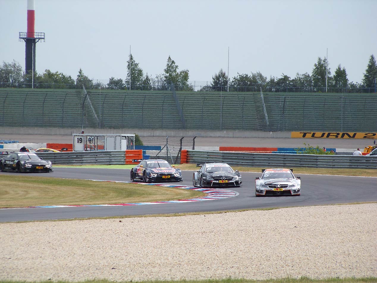 Un fin de semana en el DTM con Mercedes y Dani Juncadella
