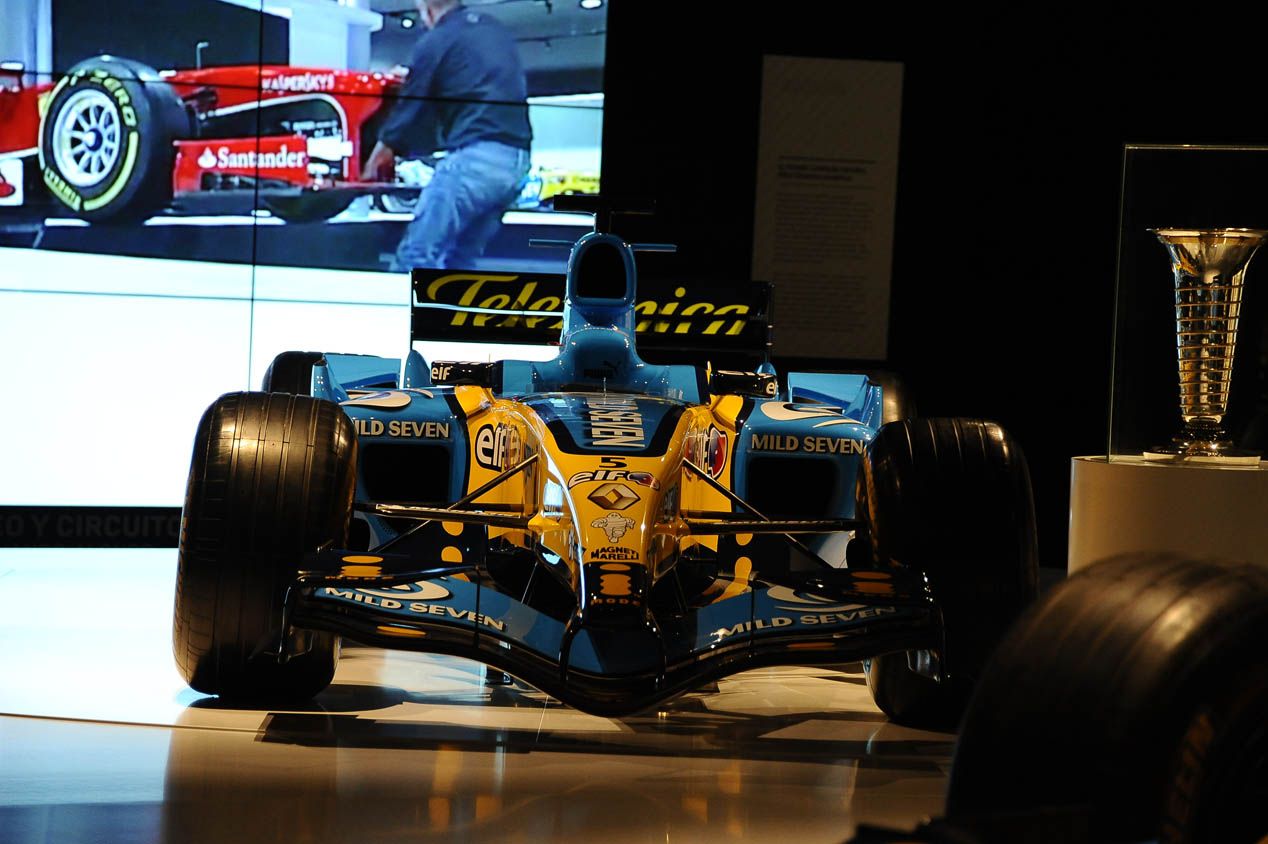 El museo-circuito de Fernando Alonso en Oviedo abre sus puertas