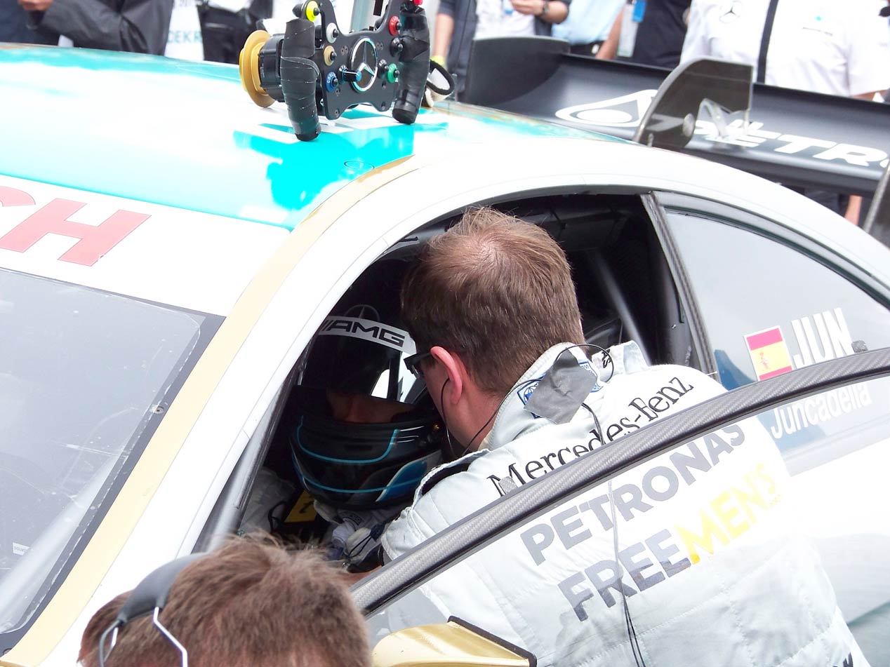 Un fin de semana en el DTM con Mercedes y Dani Juncadella