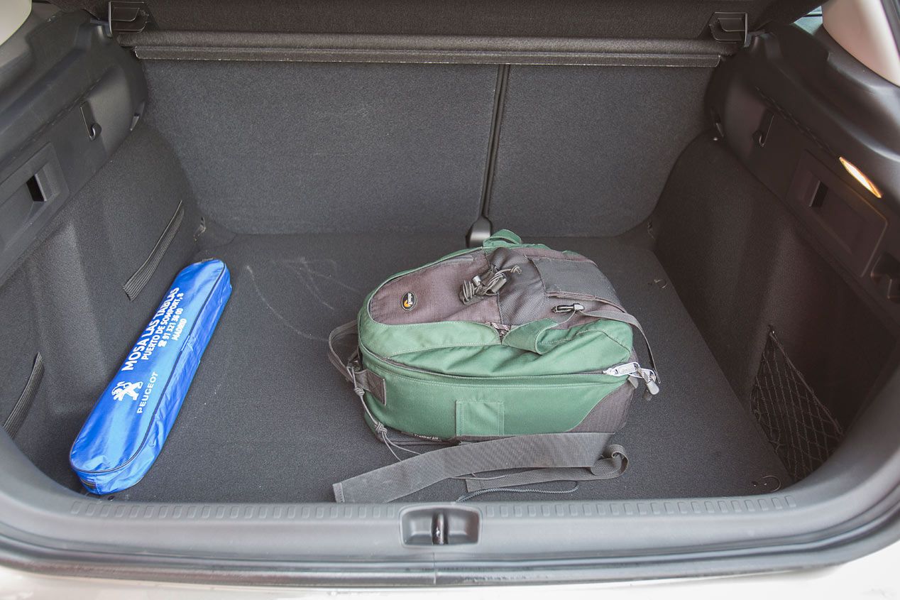 Ford Focus 1.6 TDCi 115 contra Citroën C4 1.6 BlueHDi 120