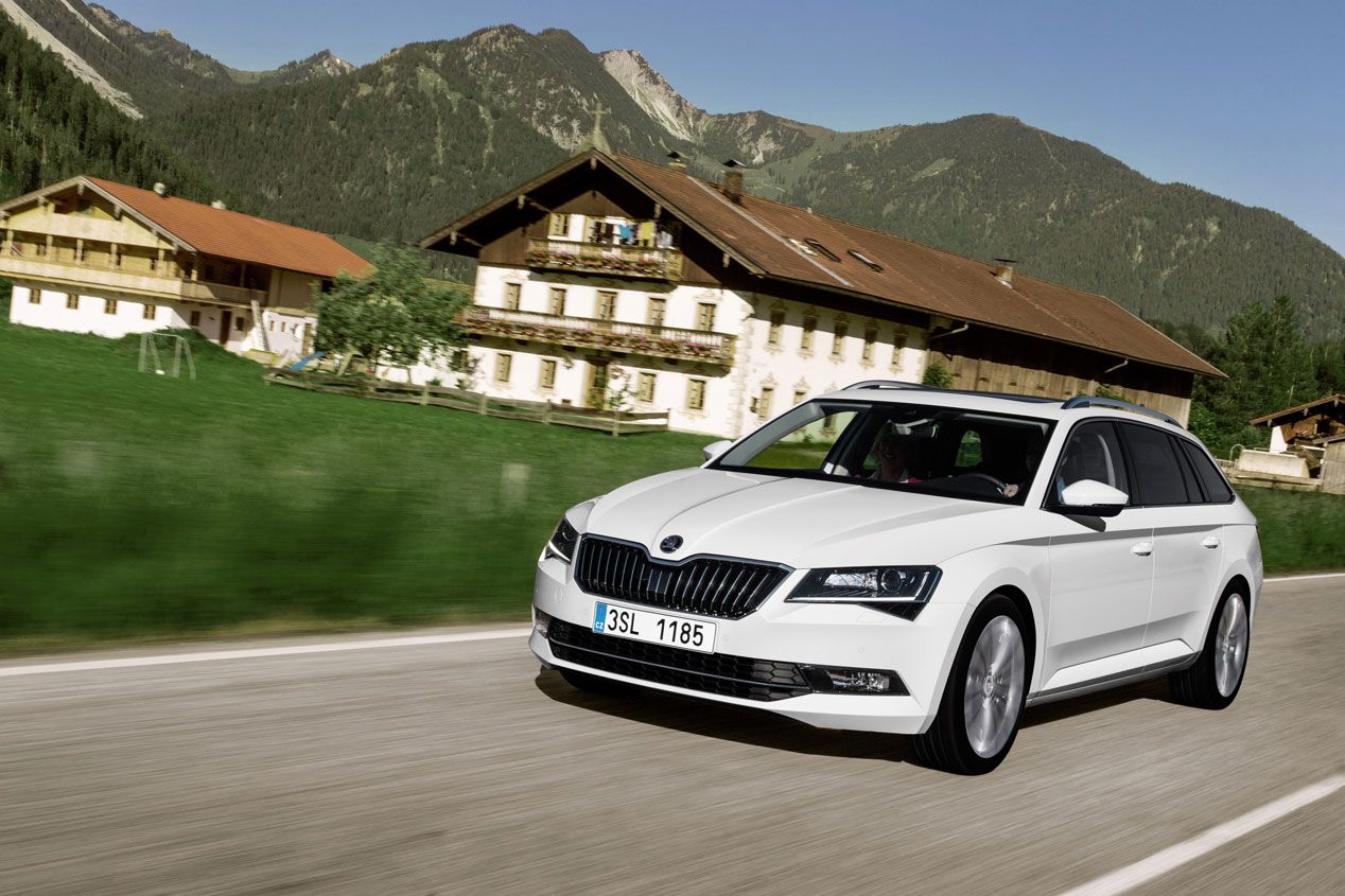 Primera prueba: Skoda Superb Combi, amplio y elegante