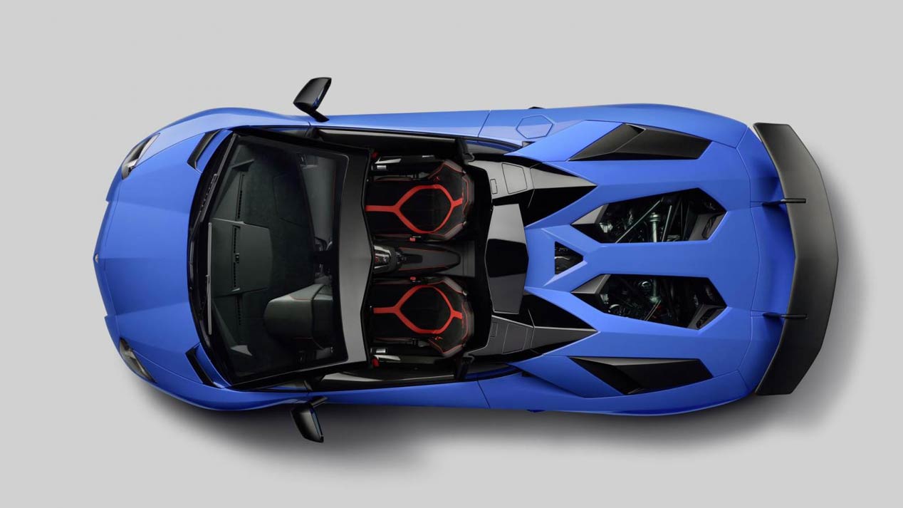 Lamborghini Aventador LP750-4 SV Roadster