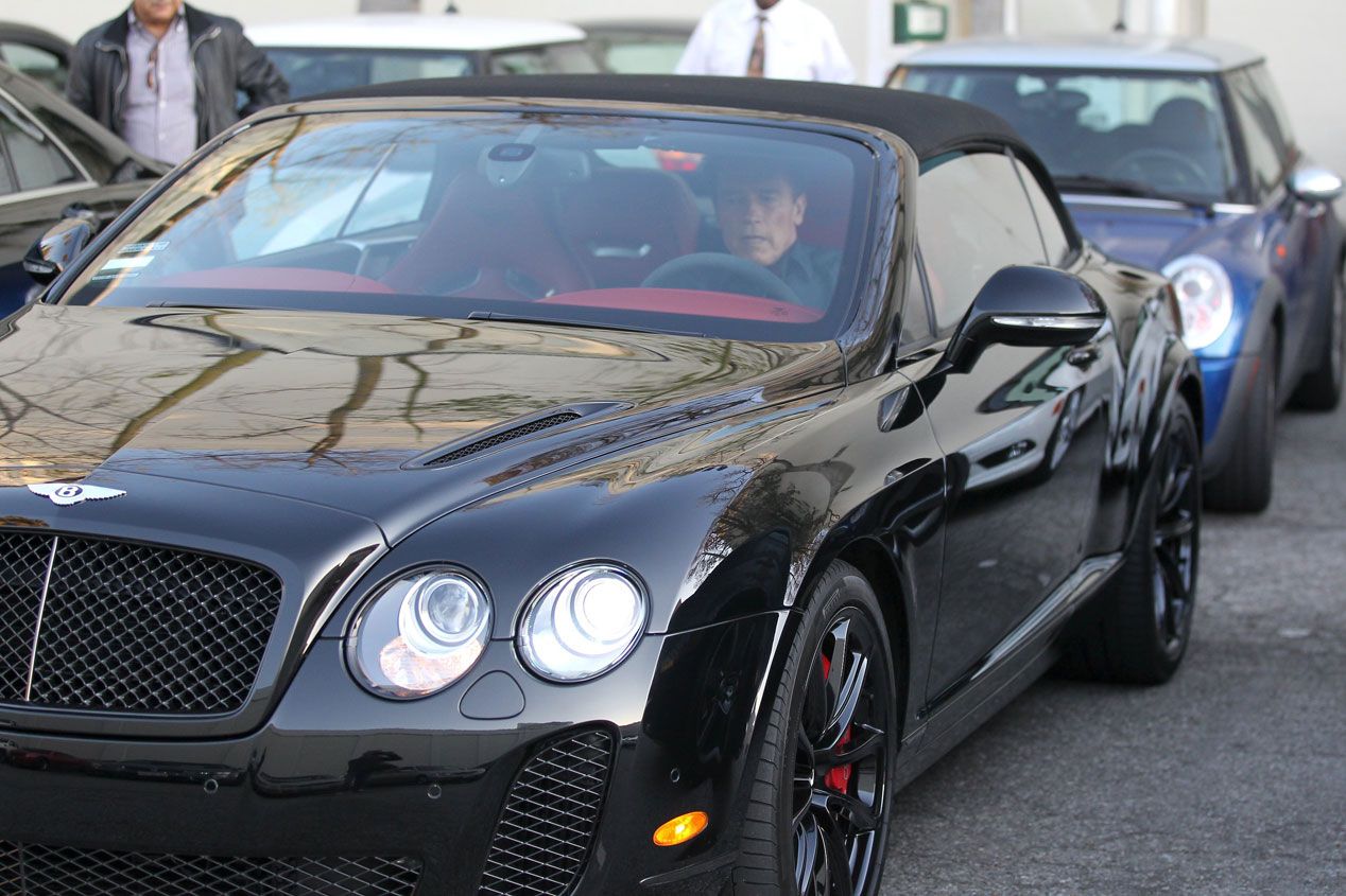 Arnold Schwarzenegger y sus coches, menudas joyas las de Terminator…