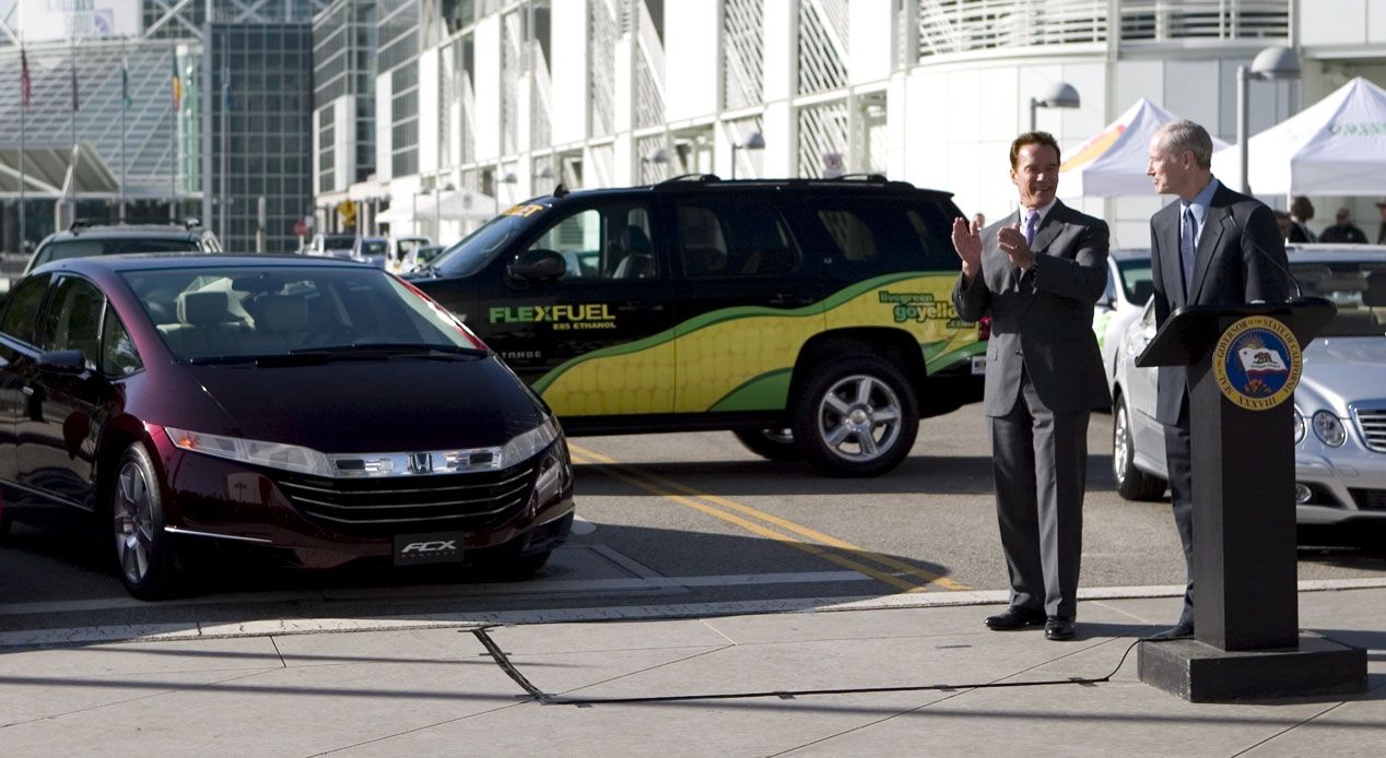 Arnold Schwarzenegger y sus coches, menudas joyas las de Terminator…