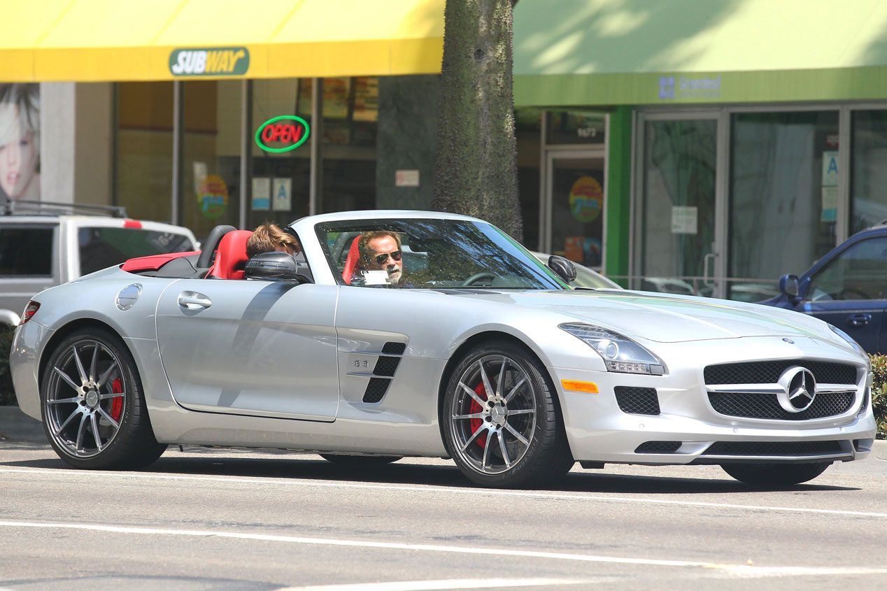 Arnold Schwarzenegger y sus coches, menudas joyas las de Terminator…