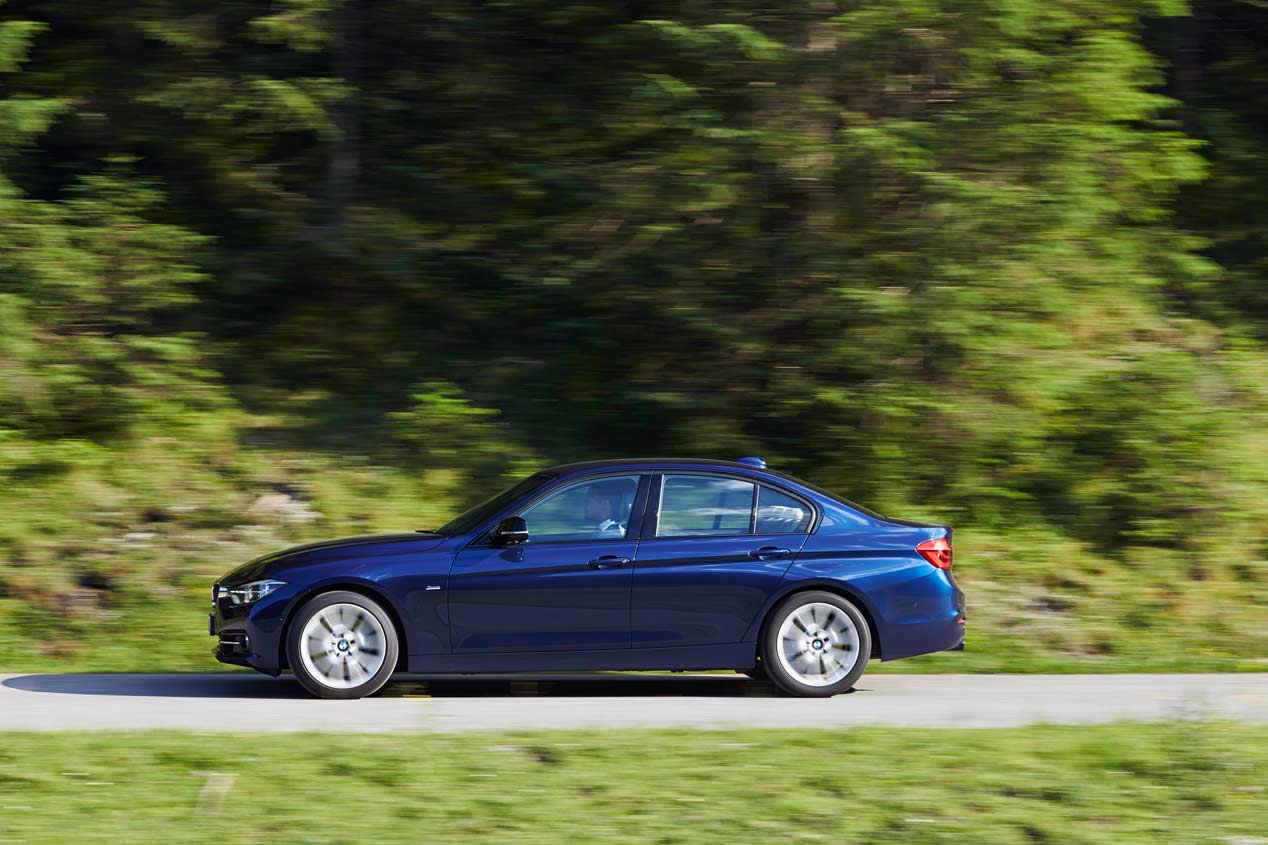 Primera prueba: BMW Serie 340i 2015, agilidad potenciada