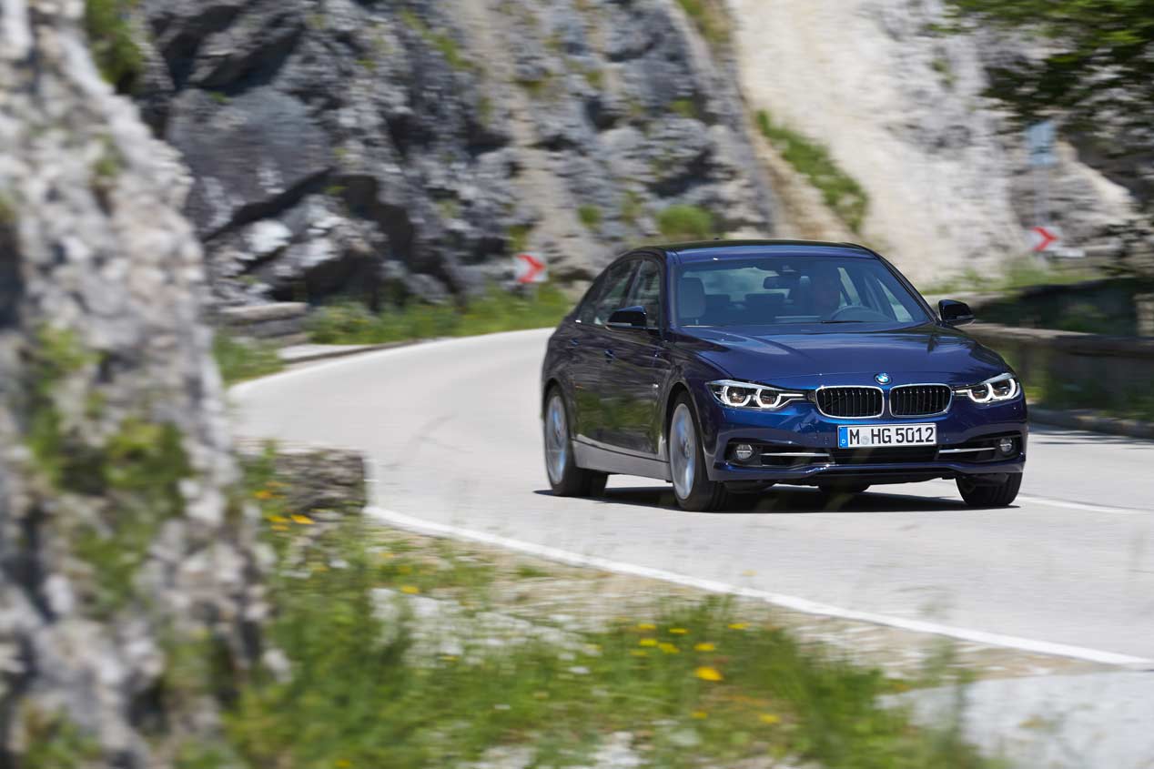 Primera prueba: BMW Serie 340i 2015, agilidad potenciada